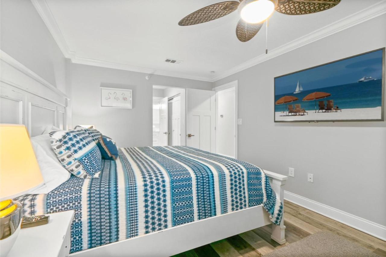 Gorgeous 3 Bedroom Condo In The Perfect Locationseaoats302 Сант Пит Бич Экстерьер фото