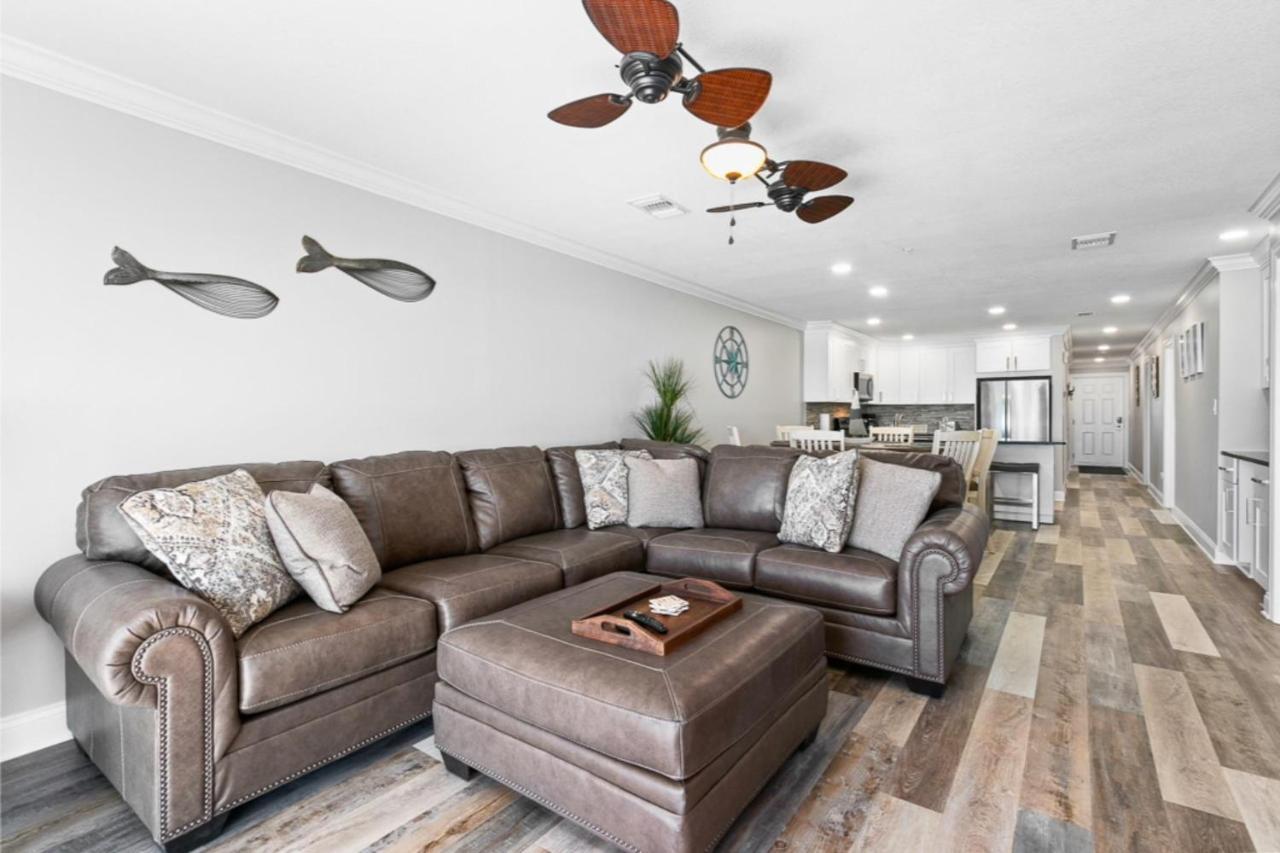 Gorgeous 3 Bedroom Condo In The Perfect Locationseaoats302 Сант Пит Бич Экстерьер фото