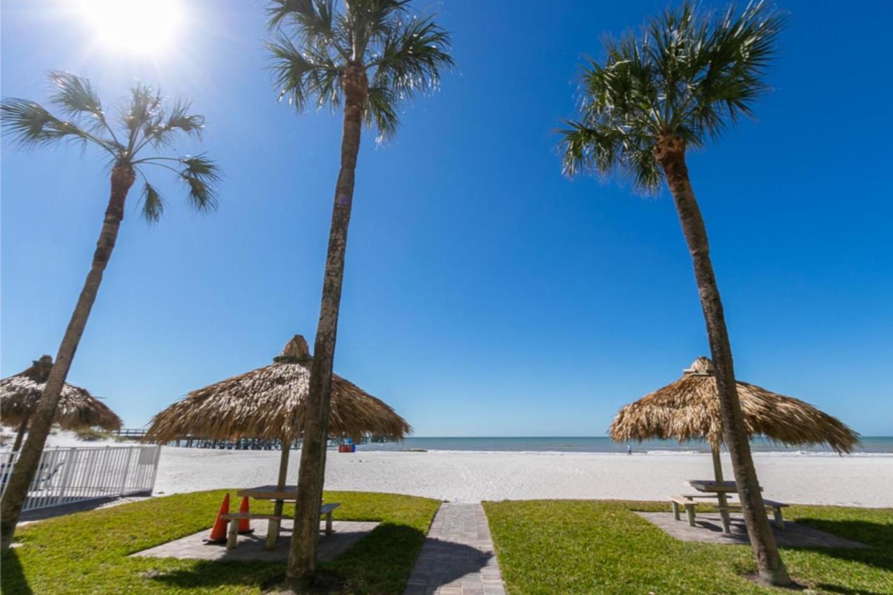 Gorgeous 3 Bedroom Condo In The Perfect Locationseaoats302 Сант Пит Бич Экстерьер фото