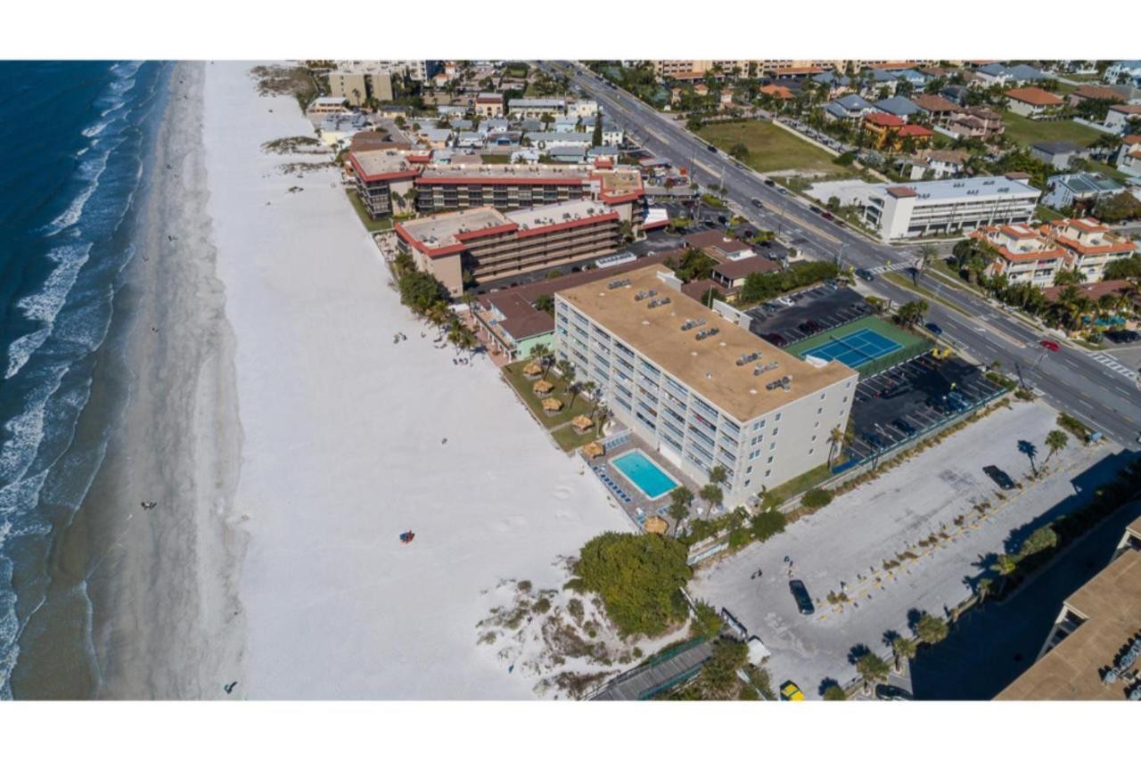 Gorgeous 3 Bedroom Condo In The Perfect Locationseaoats302 Сант Пит Бич Экстерьер фото