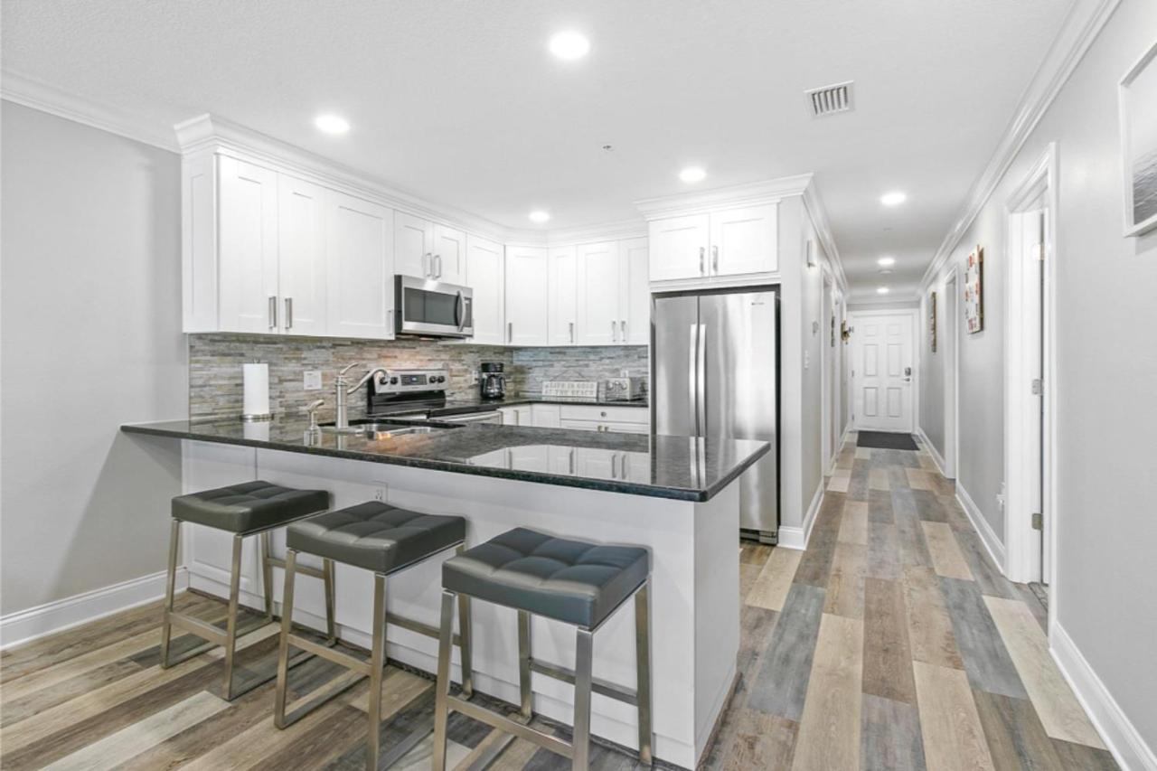 Gorgeous 3 Bedroom Condo In The Perfect Locationseaoats302 Сант Пит Бич Экстерьер фото
